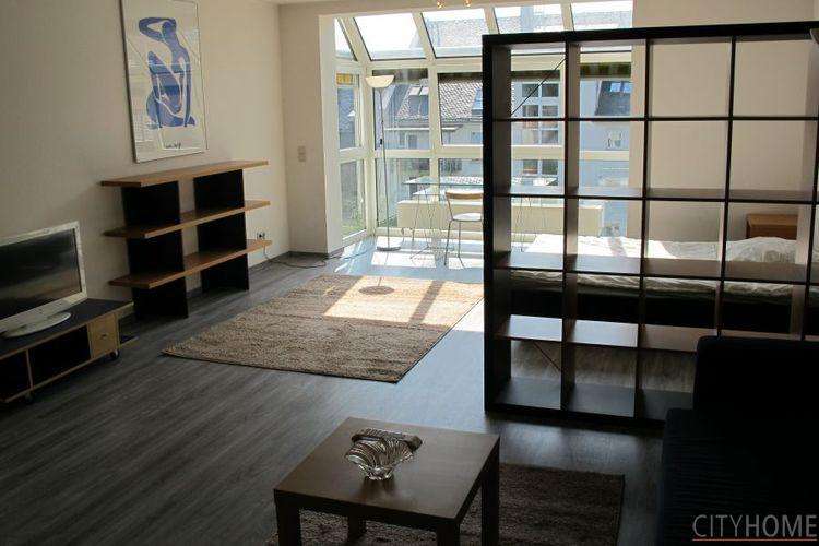 Teutonenstraße, Apartment mit schönem Glaserker, Garage optional Teutonenstraße, Apartment mit schönem Glaserker, Garage optional